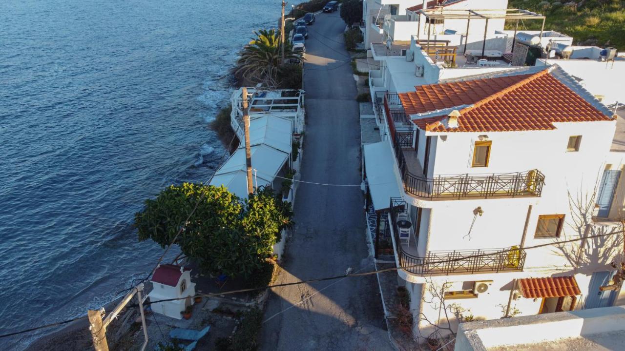The Island House - Family Size Apt - Overlooking The Aegean - 3 Steps From The Beach มอโคลส ภายนอก รูปภาพ