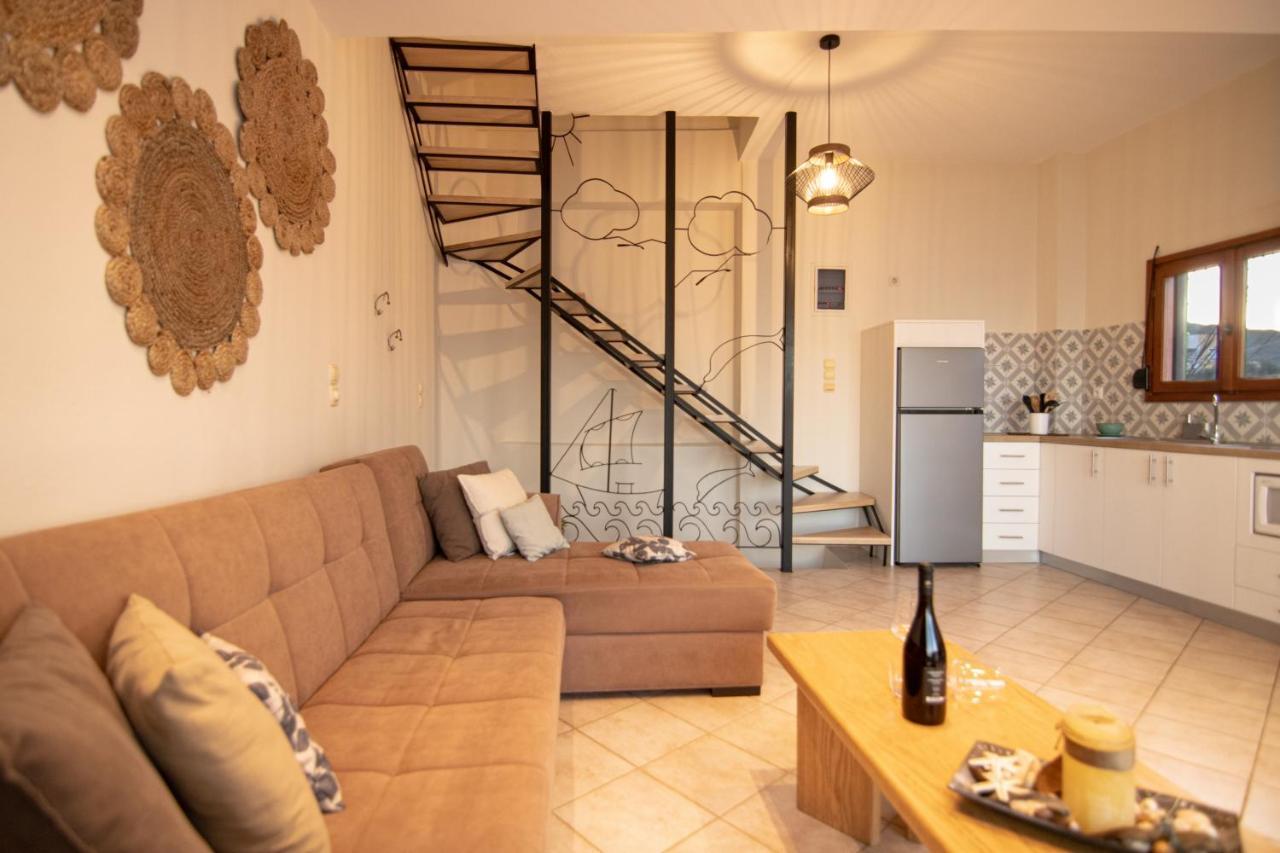 The Island House - Family Size Apt - Overlooking The Aegean - 3 Steps From The Beach มอโคลส ภายนอก รูปภาพ